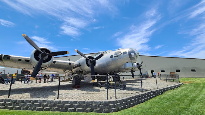 Planes of Fame Air Museum​