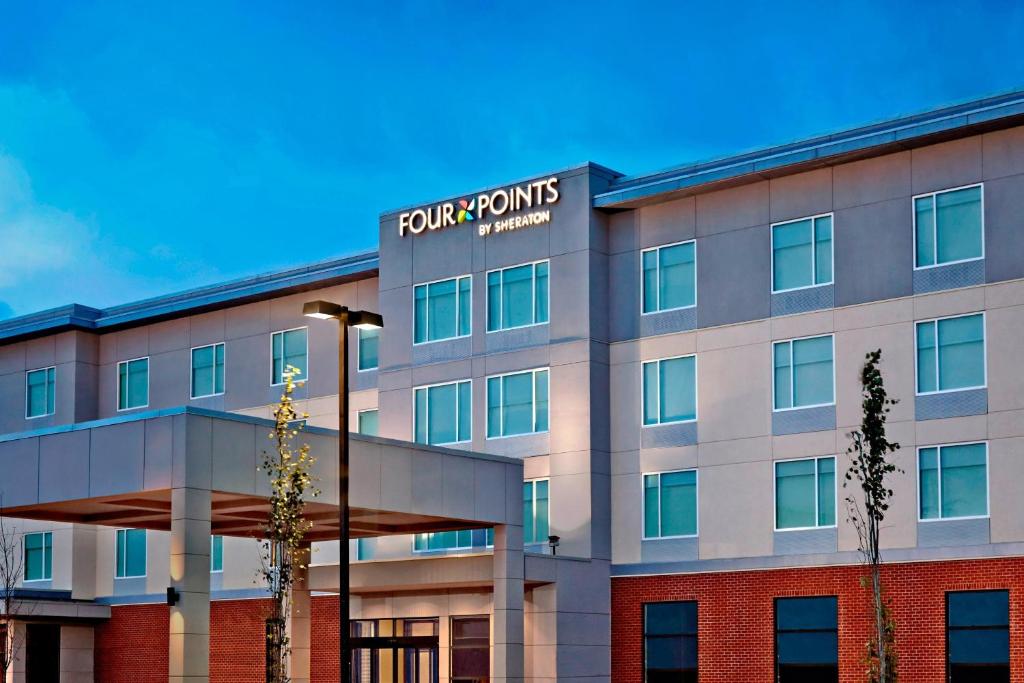 Four Points by Sheraton Edmonton International Airport​