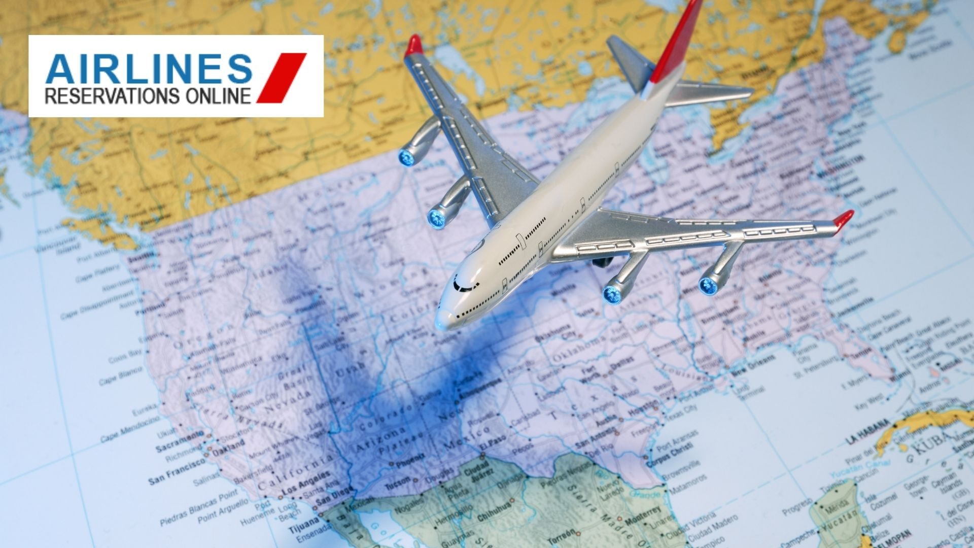 How to Book Flights During Peak Holiday Seasons